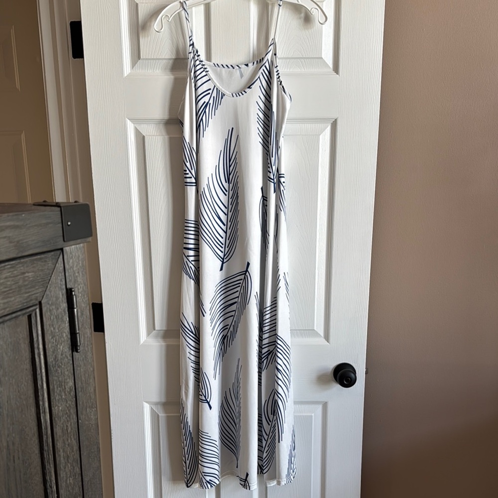 Maxi Dress Size M